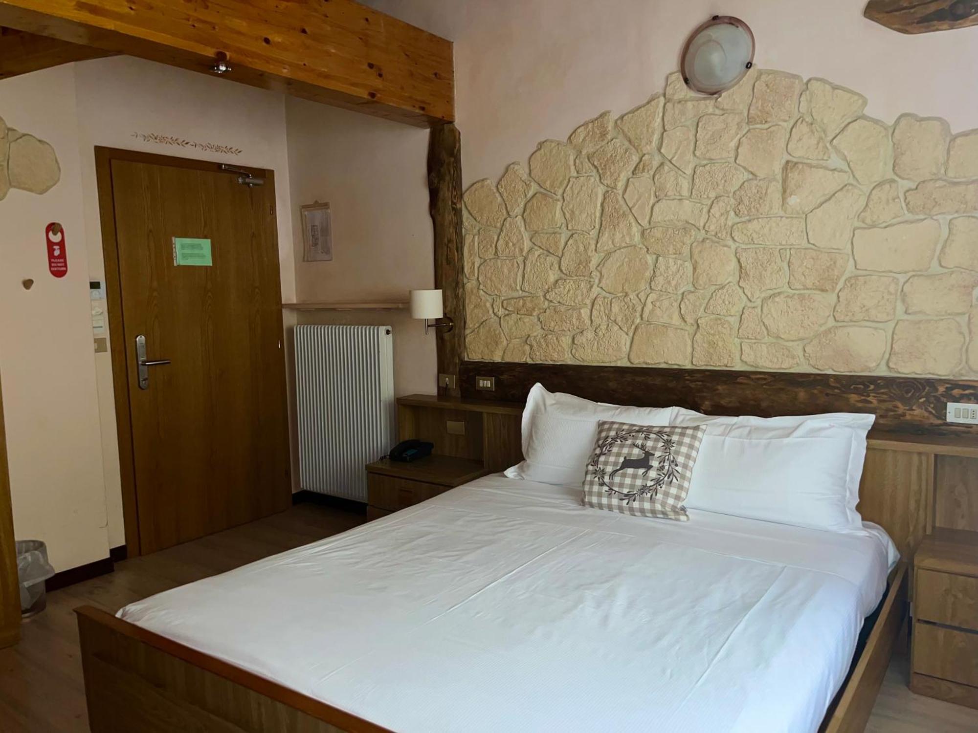 Hotel Rododendro Val Di Fassa Campitello di Fassa Ngoại thất bức ảnh